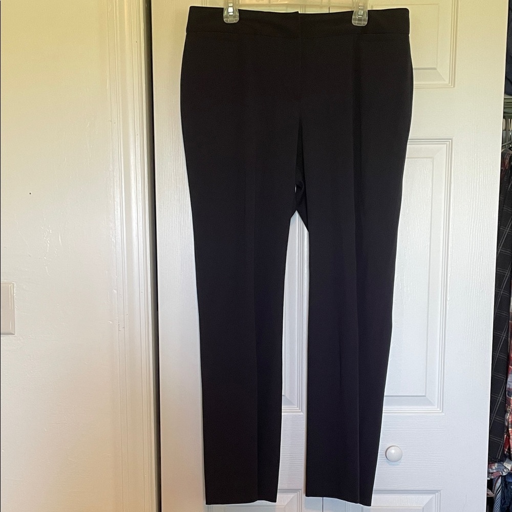 Women’s sz 14 Liz Claiborne Audra dress pants straight leg navy blue faux pocket